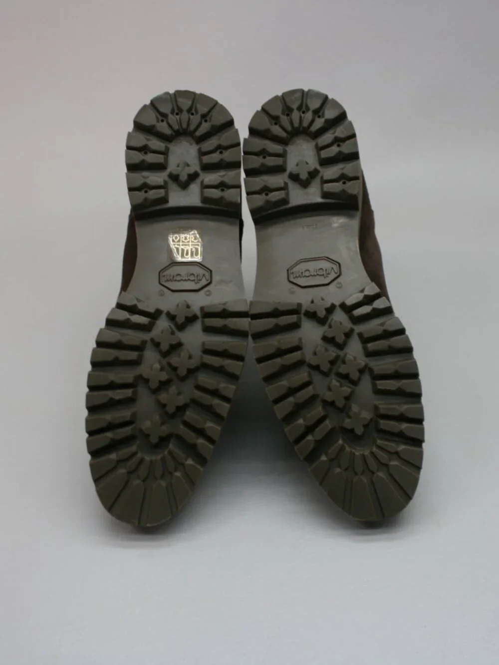 Cavour (8 UK) Men's (9 US) Chelsea Brown Suede Pull-on Ankle Vibram Boots Spain